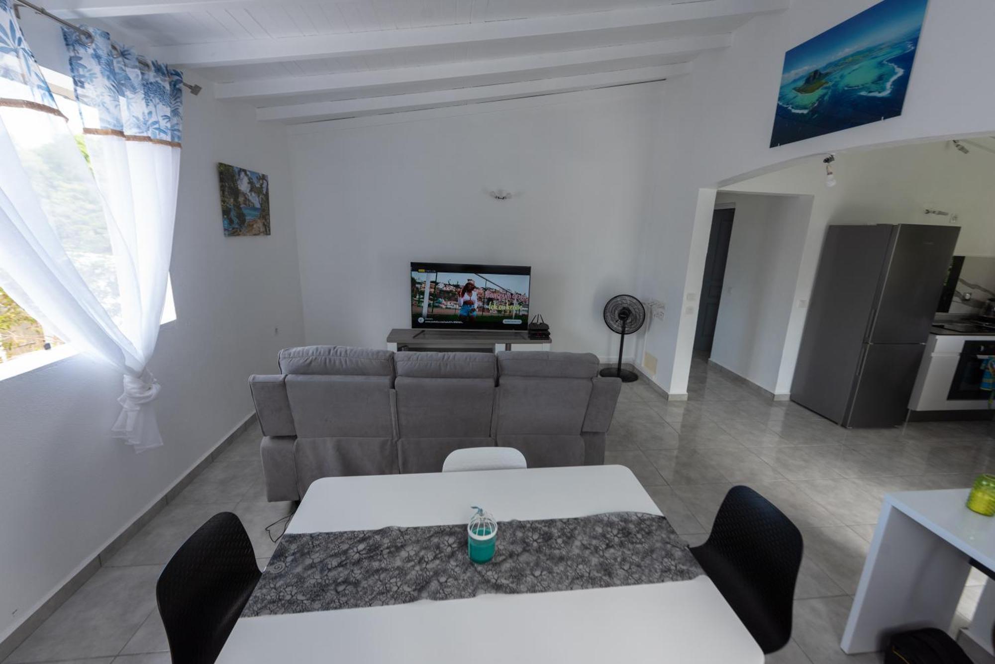 Gray Coconut Sorbet, T3 Tout Equipe Avec Parking Gratuit Le Moule Exterior foto